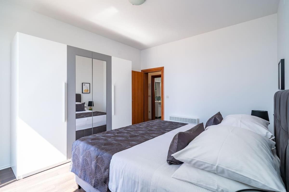 Chill Out - Old Town & Seaview Apartments Dubrovnik Buitenkant foto